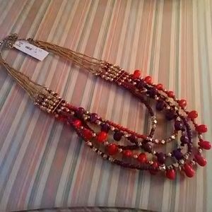 ISLAND DESIGN NECKLACE NWT!